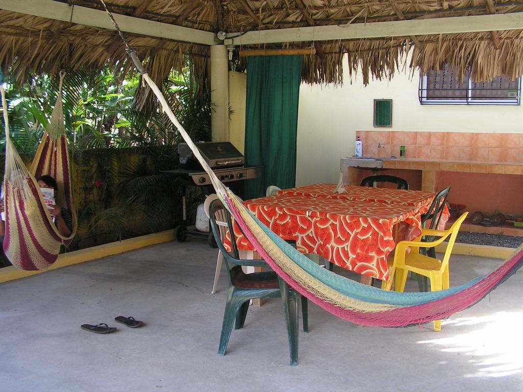Conrado'S Guesthouse B&B Las Avispas Eksteriør billede